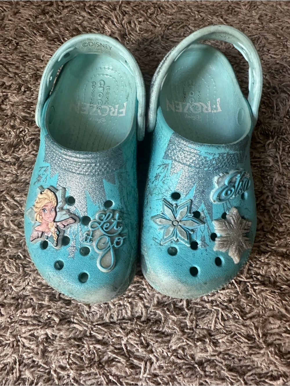 Disney Elsa Light Blue Kids Clog Sandals with Snowflake Charms